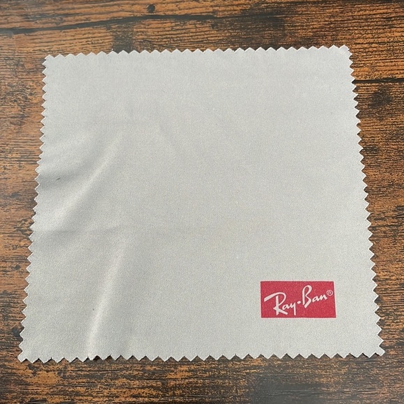 Women's Ray-Ban Aviator Polarized Sunglasses With Case - Picture 12 of 16